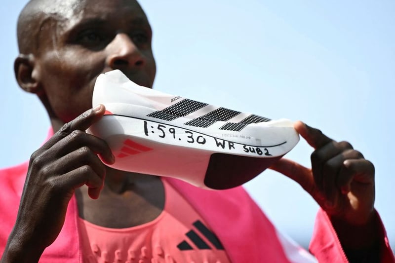 Adidas holt alle Rekorde