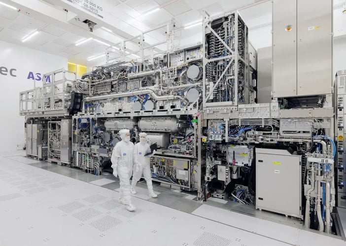 ASML_HighNA_cleanroom_Veldhoven_068-5e84aa4c57b19ff2