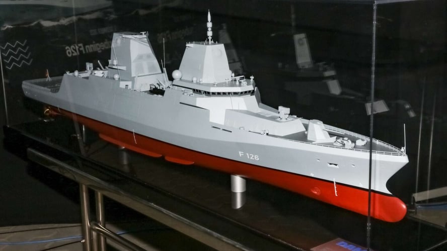 Fregatte-Nidersachsen-Klasse-F126_Bundeswehr_Hoffmann